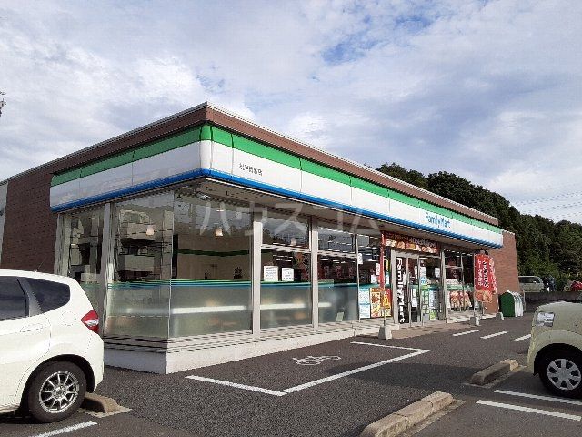 コンビニ　ファミリーマート 松戸紙敷店（コンビニ）まで386m