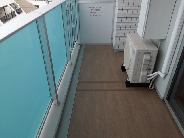 バルコニー