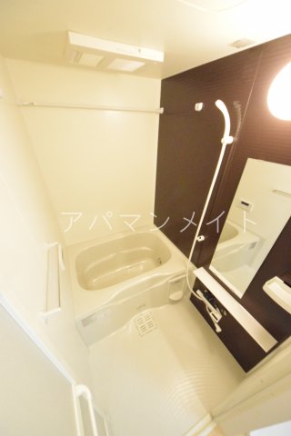 バス・シャワールーム　日々の疲れを癒すお風呂付です