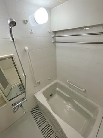 バス・シャワールーム　※別部屋の参考写真です。
