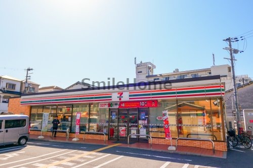 コンビニ　セブンイレブン 大阪北島3丁目店（コンビニ）まで207m
