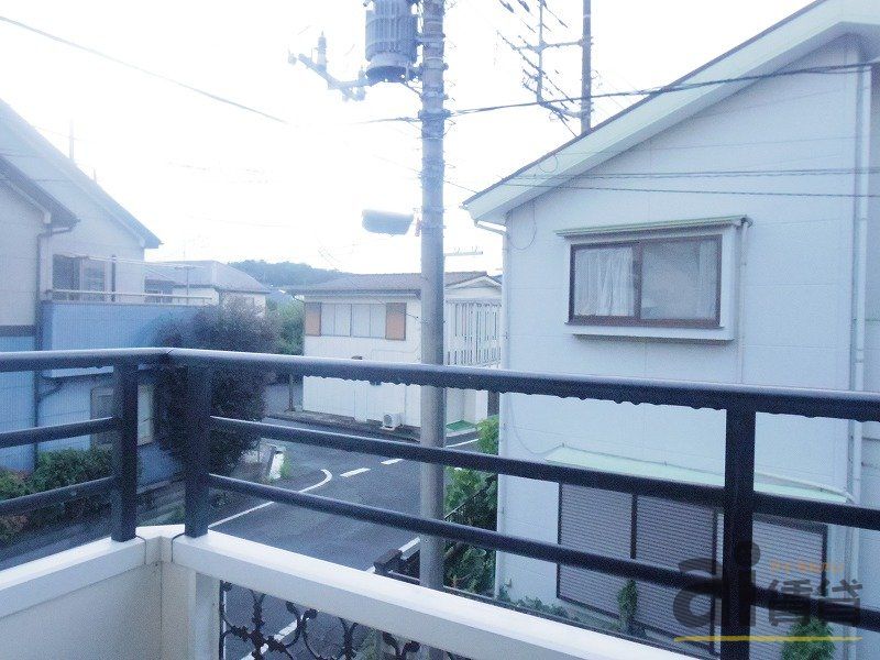 フラットフォーのその他写真