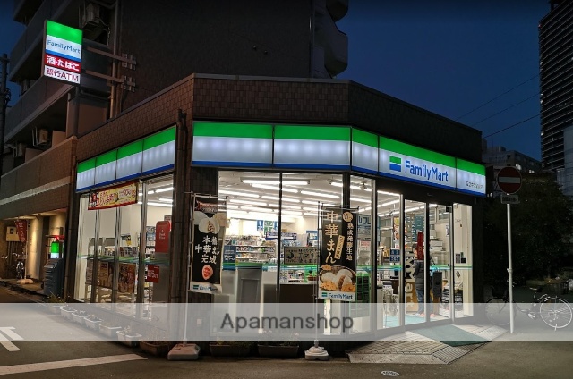 コンビニ　ファミリーマート（コンビニ）まで408m