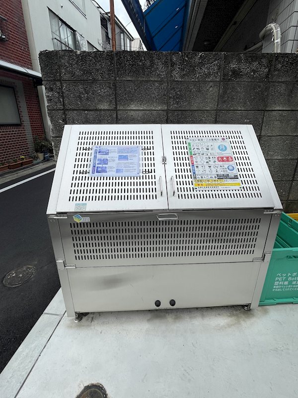 その他　ゴミストッカー