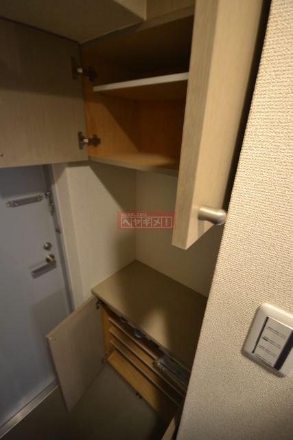 玄関　イメージ画像／同建物参考写真