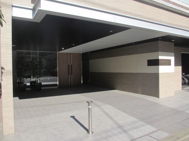 エントランス　毎日通るエントランスはこのようになっています