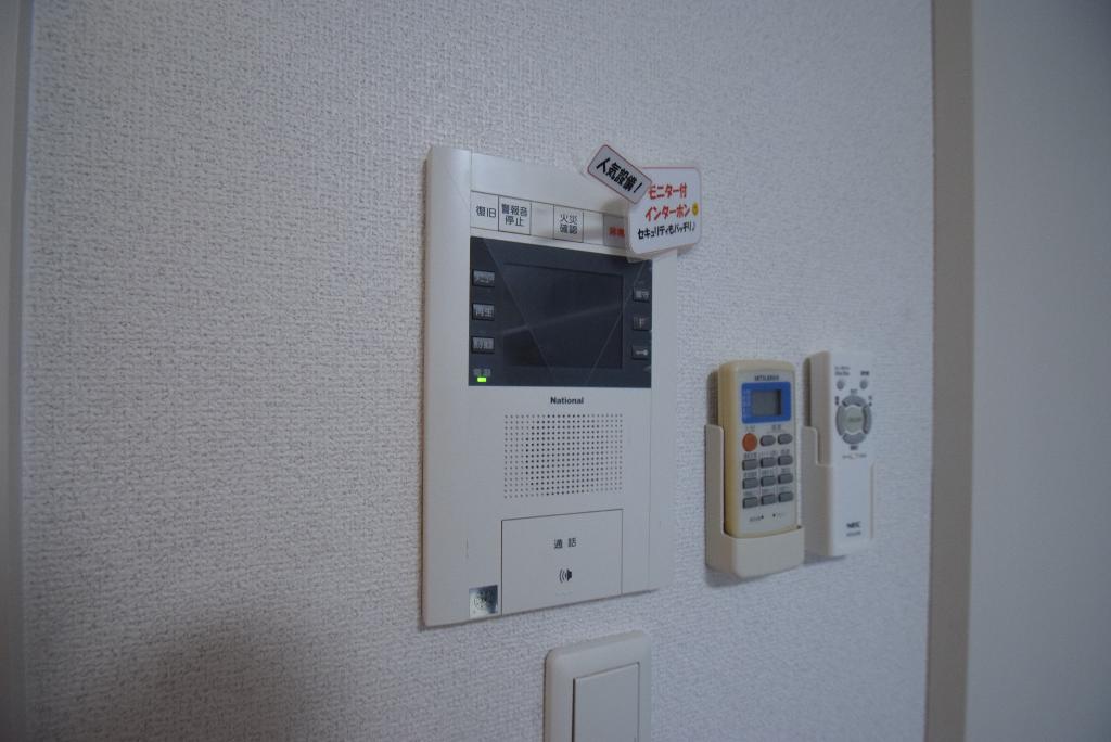 セキュリティ　カメラ付インターホン