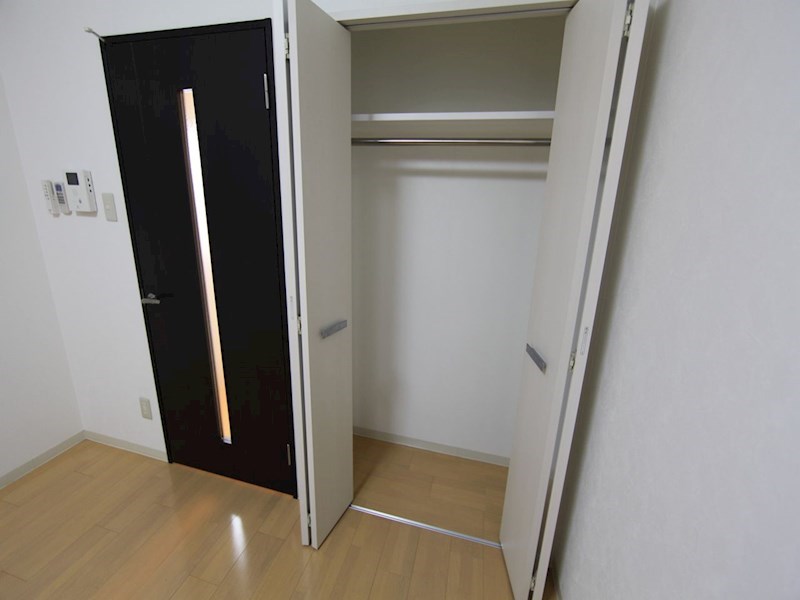 収納　クローゼット（収納充実してます）