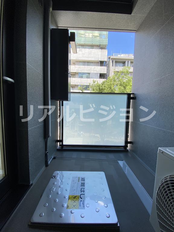 バルコニー　他部屋参考写真です。