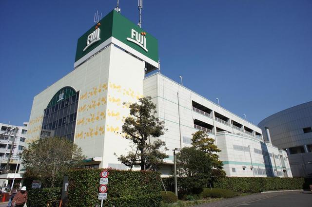 スーパー　ＦＵＪＩ　本郷台店（スーパー）まで800m