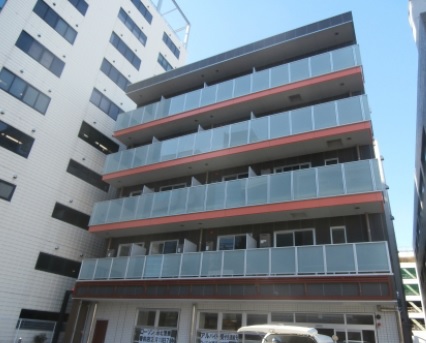 建物外観　新横浜駅徒歩8分のマンションです。