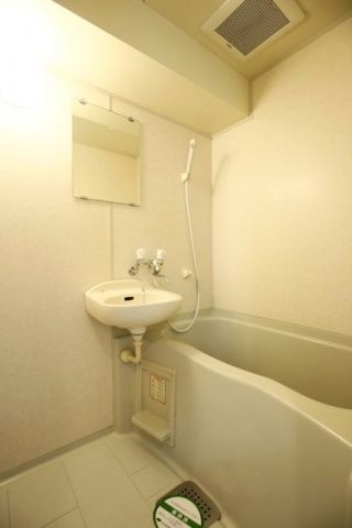バス・シャワールーム　（別タイプ参考写真）菱和パレス立教通り 豊島区西池袋５