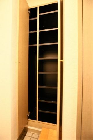 玄関　（別タイプ参考写真）菱和パレス立教通り 豊島区西池袋５