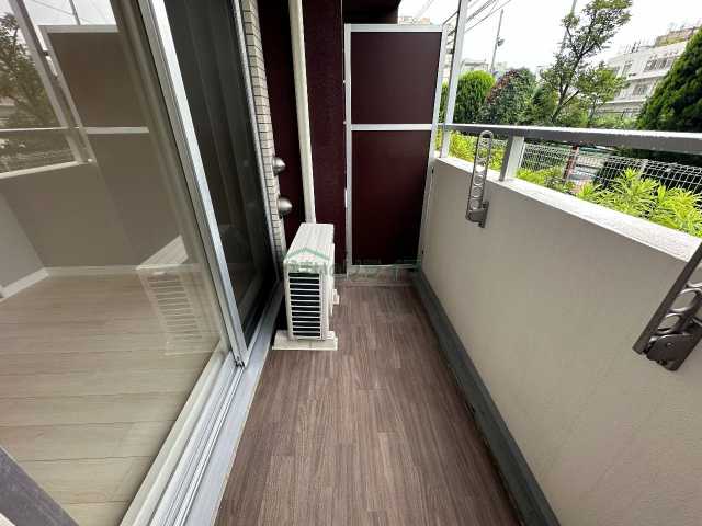 バルコニー　別部屋同タイプ部屋の参考写真となります。