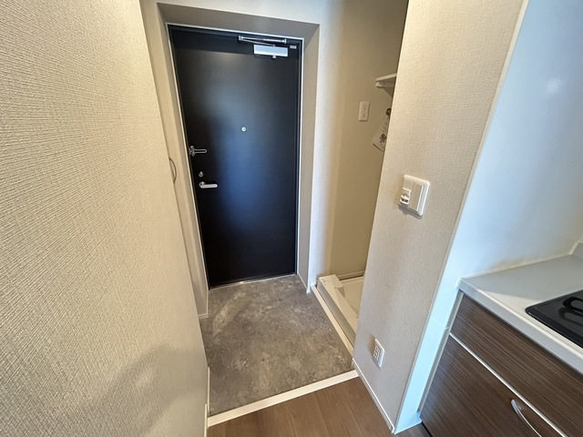 玄関　※別号室の写真です※