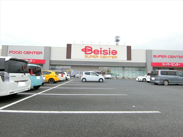 スーパー　ベイシア（スーパー）まで712m