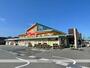 スーパー　フードマーケットマム　柿田川店（スーパー）まで890m