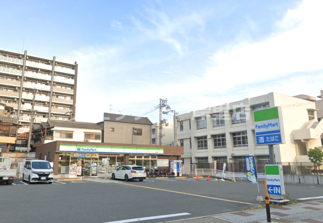 コンビニ　ファミリーマート 西成松店（コンビニ）まで497m