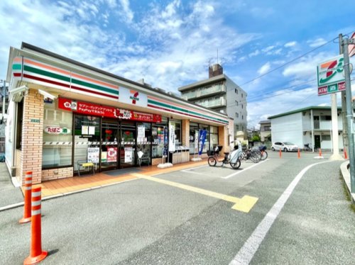 コンビニ　セブンイレブン 伊丹船原1丁目店（コンビニ）まで1493m