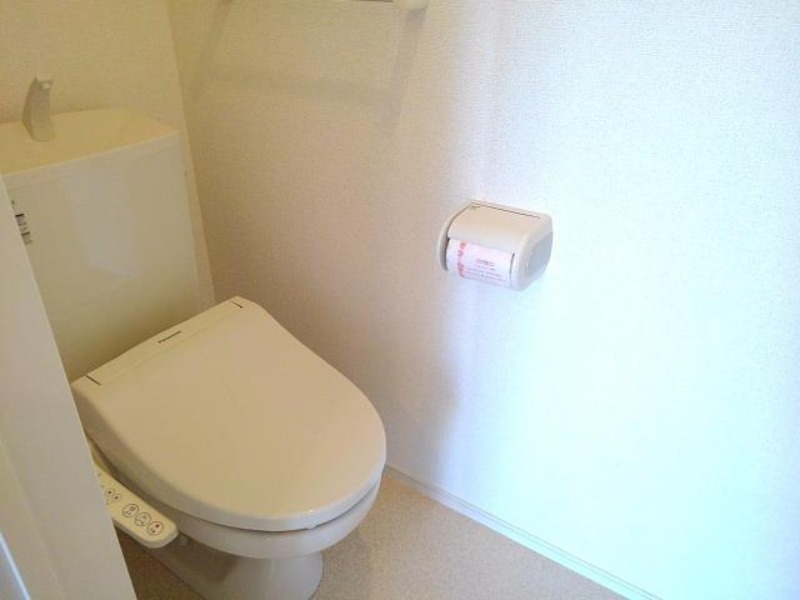 トイレ　図面と現状に相違がある場合には現状を優先