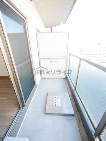 バルコニー　TRADIS NIPPORI E
