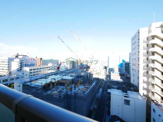 眺望　TRADIS NIPPORI E