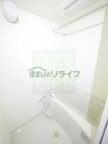 バス・シャワールーム　TRADIS NIPPORI E