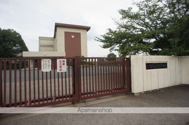 中学校　斑鳩町立斑鳩中学校（中学校）まで2314m