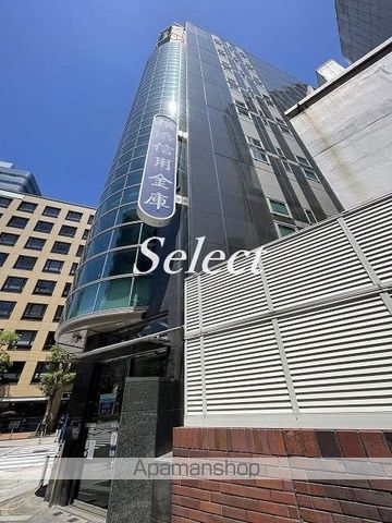 銀行　横浜信用金庫横浜西口支店（銀行）まで474m