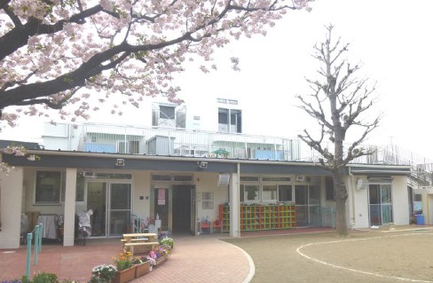 幼稚園・保育園　文京区役所こひなた保育園（幼稚園・保育園）まで613m