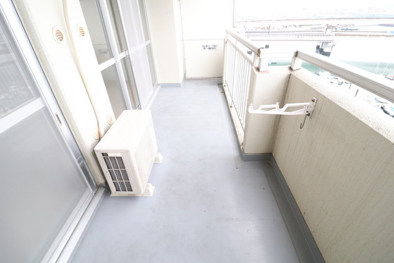バルコニー　※別部屋の写真です