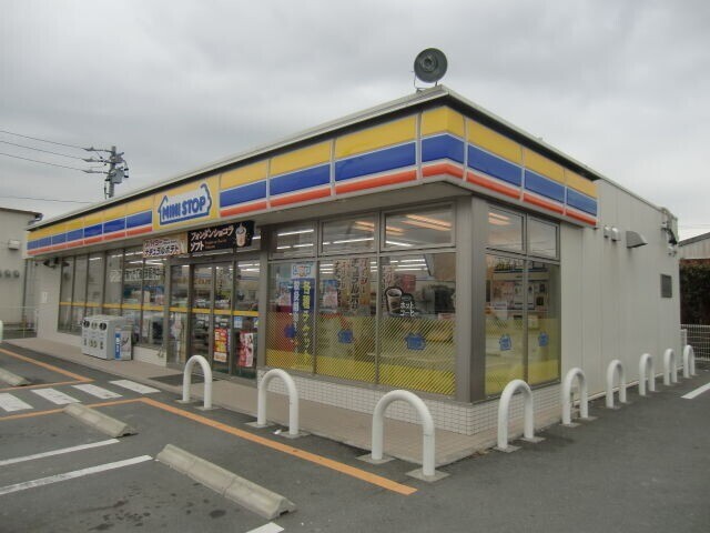 コンビニ　ミニストップ浜松天王町店（コンビニ）まで672m