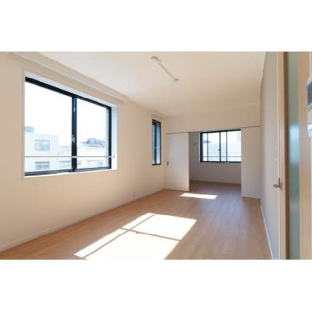 居室・リビング　※写真は同タイプ住戸です。