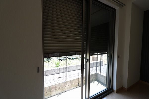 セキュリティ　1Ｆはシャッター雨戸付なので防犯面でも優れています。