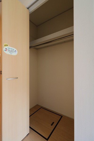 収納　洋室のクローゼット収納です。