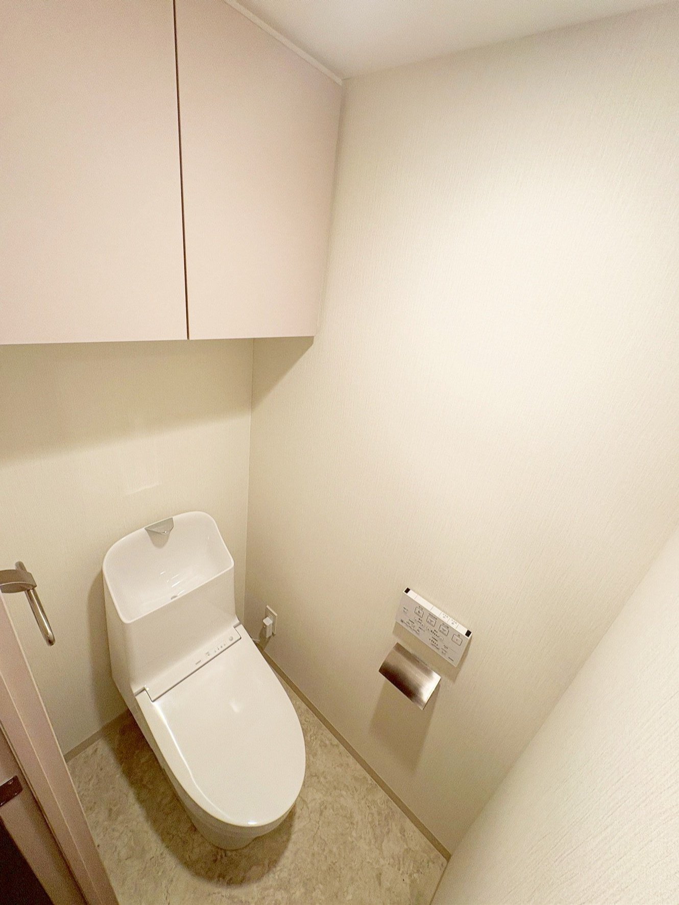 トイレ　別部屋参考写真