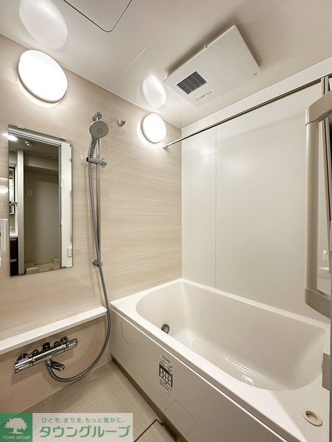 バス・シャワールーム　※写真は同タイプ住戸です。