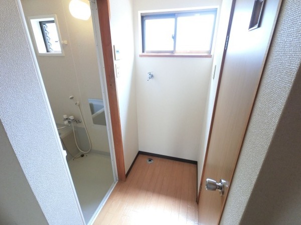 その他設備　室内洗濯機置き場