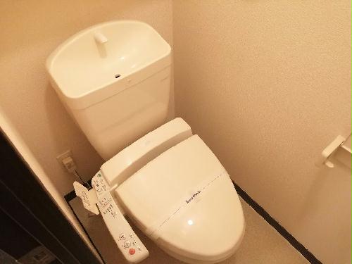 トイレ　同タイプの物件写真です。