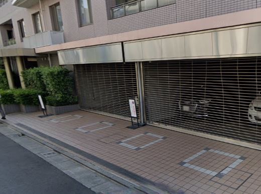 駐車場　空き状況はお問い合わせください