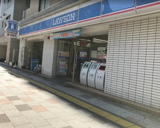 コンビニ　ローソン勝どき二丁目店（コンビニ）まで82m