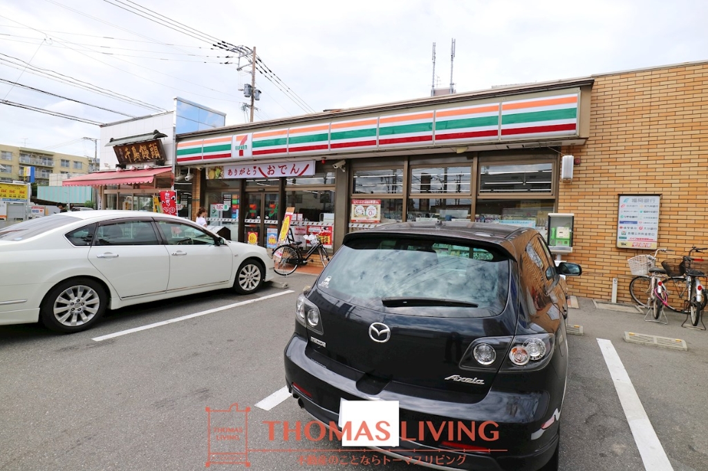 コンビニ　セブンイレブン 粕屋原町駅前店（コンビニ）まで641m