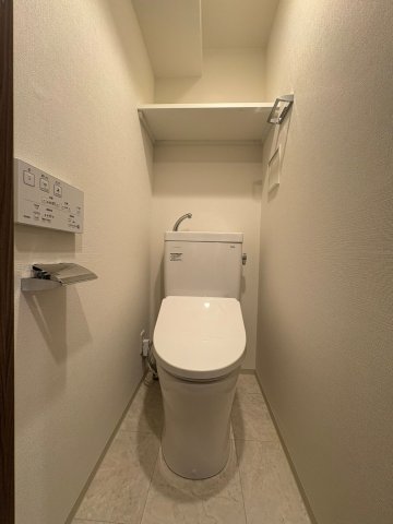 トイレ　コンパクトで使いやすいトイレです