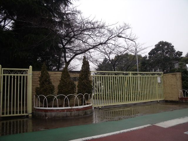 小学校　船橋市立宮本小学校（小学校）まで1016m