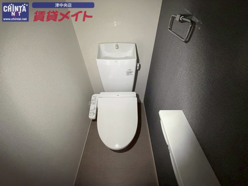 トイレ　同型タイプ画像