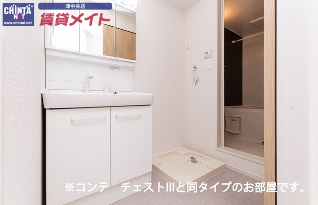 洗面設備　同型タイプ画像