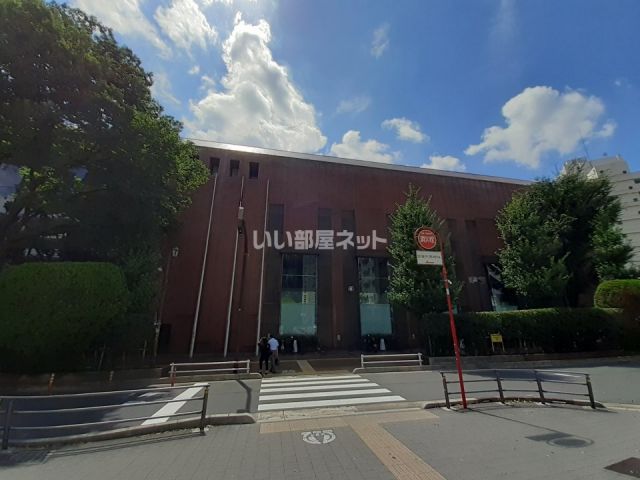 その他　新宿区立新宿文化センター（その他）まで685m