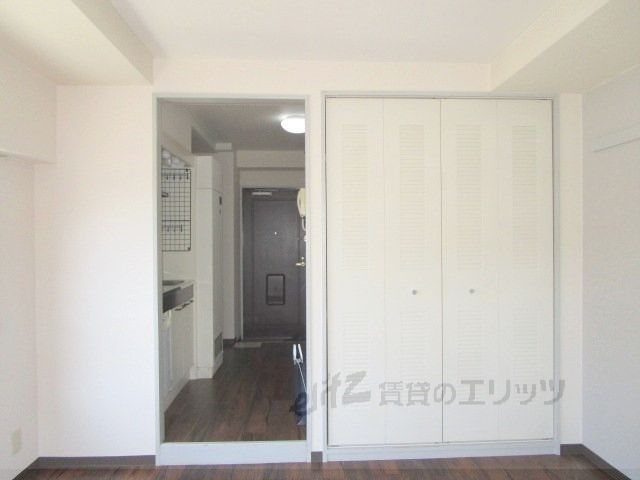 居室・リビング　キッチン