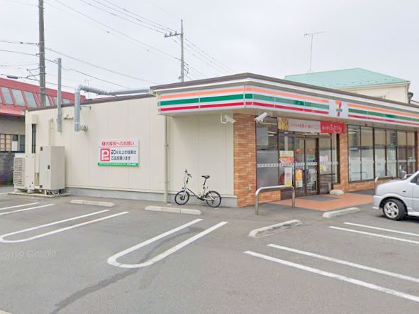 コンビニ　セブンイレブン 八王子暁町1丁目店（コンビニ）まで364m