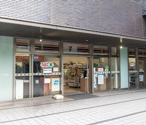 コンビニ　セブンイレブン（コンビニ）まで60m